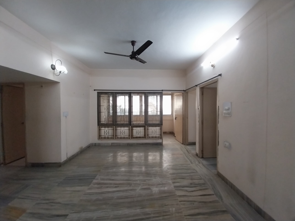 Flat for Sale in Somajiguda