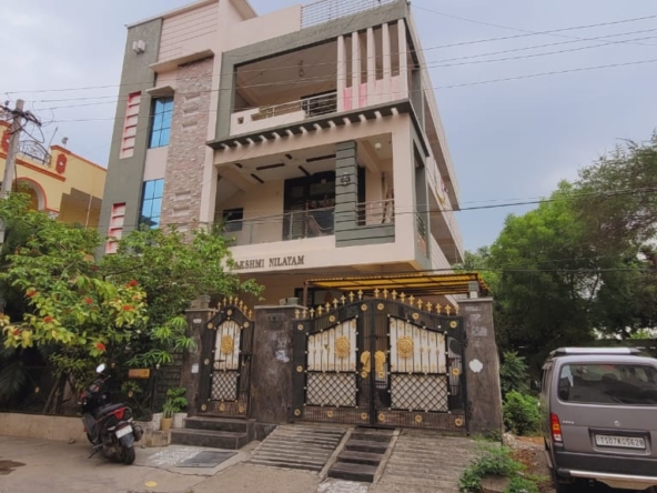 : G+2 Building for Sale in Vanasthalipuram – Sri Srinivasa Puram Colony, N/E Facing, 290 Sq.