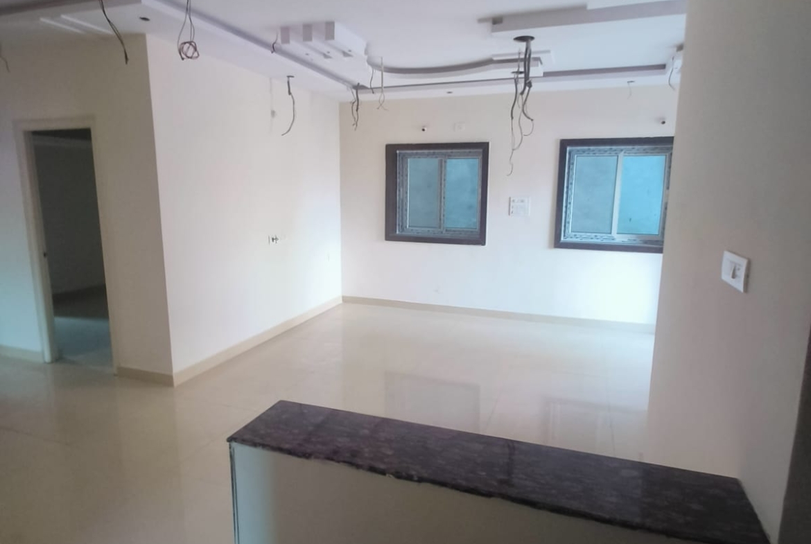 Brand New 3rd Floor Flat in Kachiguda Chappal Bazar – Vastu Compliant, Spacious 3BHK
