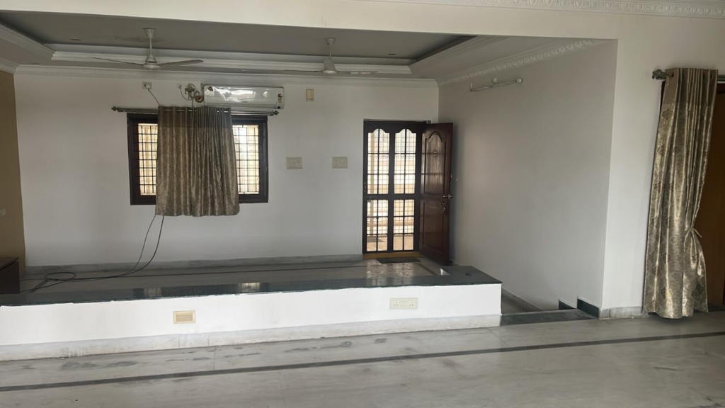 Luxury Apartment