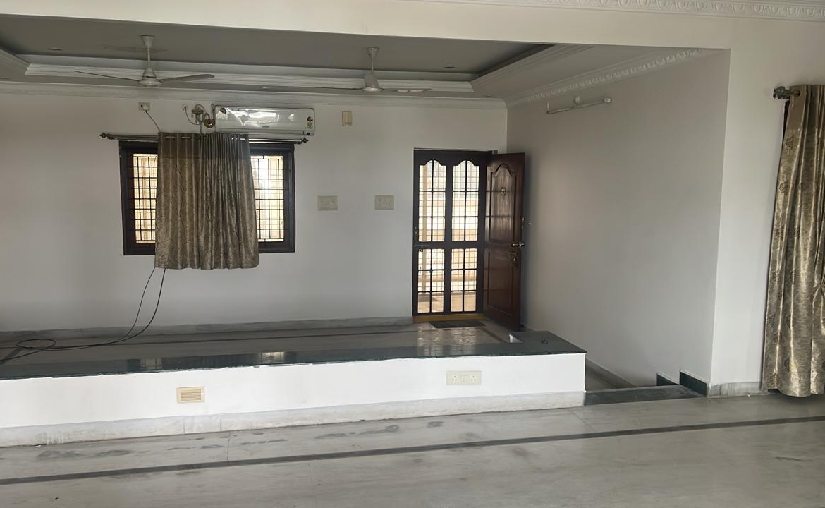 4 BHK North Facing 3000 Sqft Flat for Sale in Manasarovar Heights Phase 2 – Luxury Apartment in Hyderabad