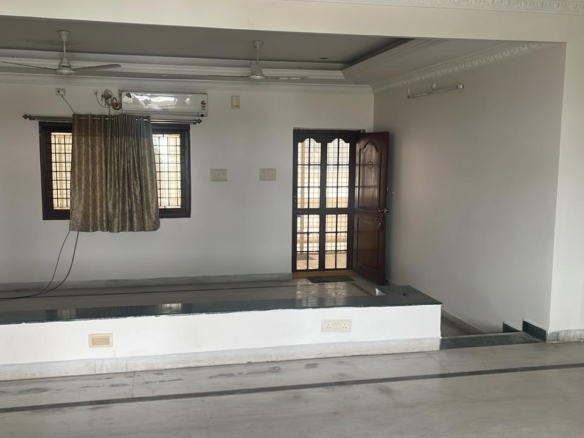 4 BHK North Facing 3000 Sqft Flat for Sale in Manasarovar Heights Phase 2 – Luxury Apartment in Hyderabad