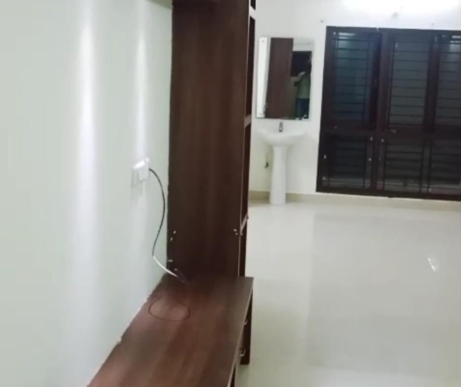 Marredpally Flat 1640 sft for Sale – East Facing 3BHK with 2 Car Parking & Amenities