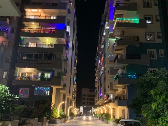 3 BHK Apartment for Sale on Kompally Pipeline Road – Semi-Furnished