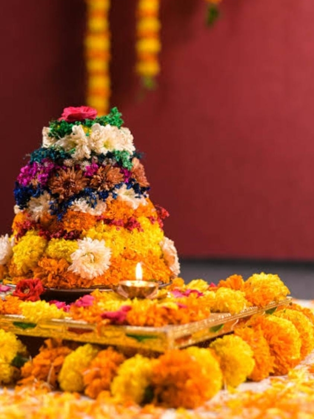 Bathukamma – The Floral Festival of Telangana