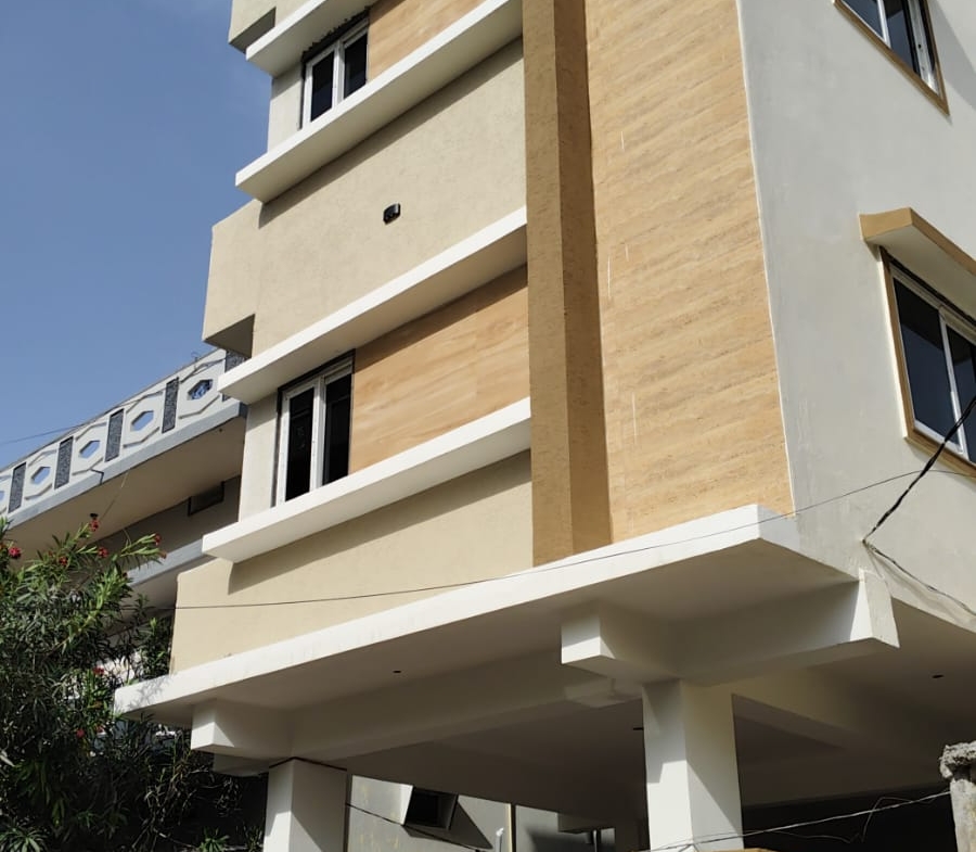 Independent Villa for Sale in Hyderabad – 140 Sq Yards, 3200 Sft, West Facing