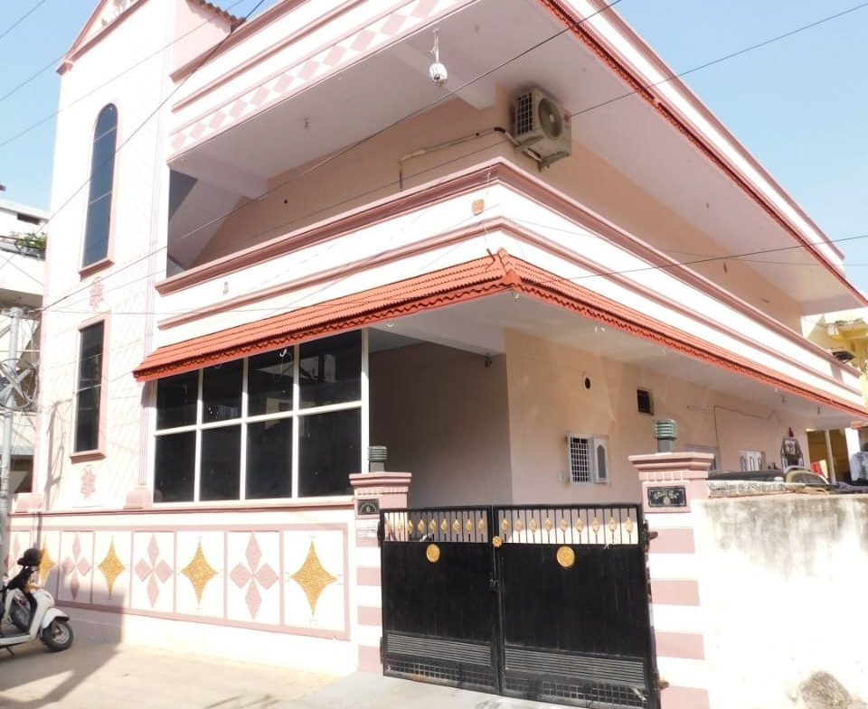 Premium Independent House Alwal for Sale – East Facing, 100% Vastu, Fully Furnished