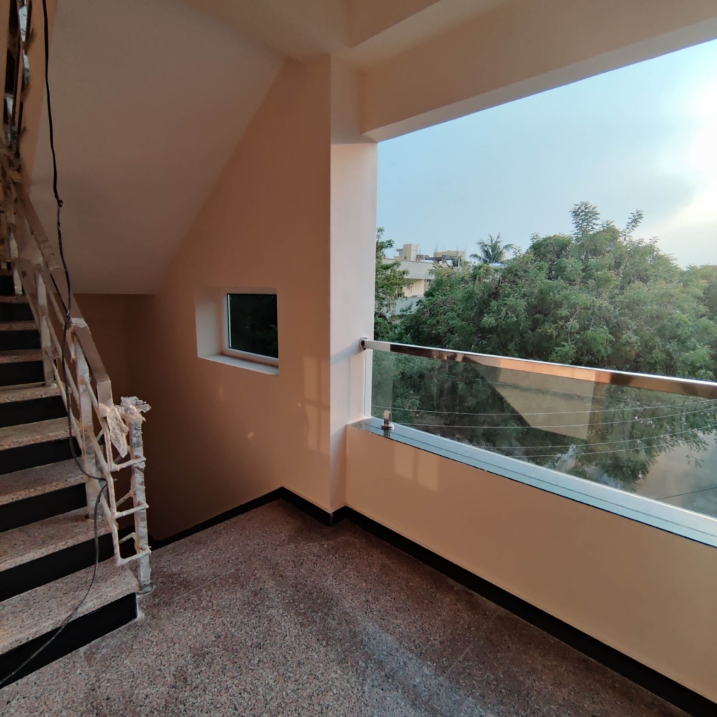 Triplex Villa