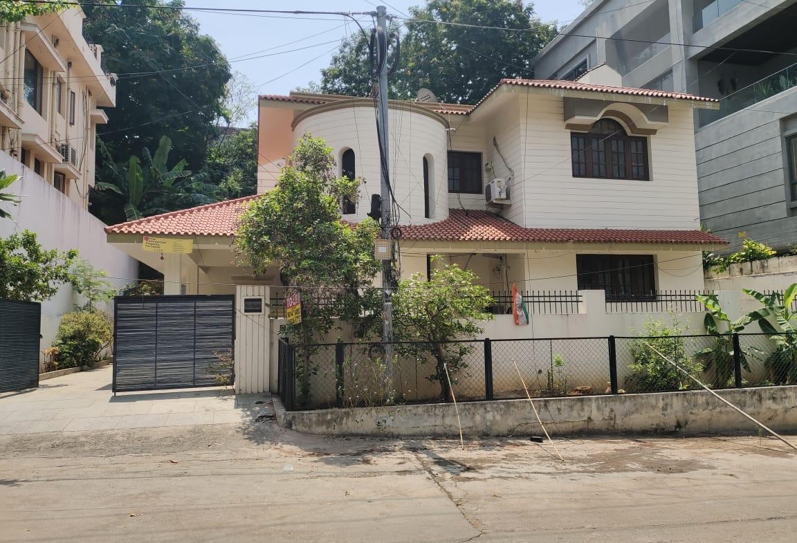4 BHK House for Sale in Banjara Hills – 500 Sq. Yds Independent Villa at Prime Location
