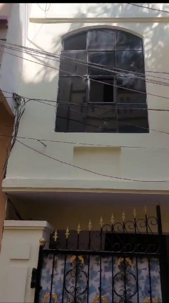 Independent House for Sale in Mehdipatnam – 100 Sq Yards G+1 Near Sardar Bagh, Pillar No. 89