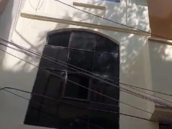 Independent House for Sale in Mehdipatnam – 100 Sq Yards G+1 Near Sardar Bagh, Pillar No. 89