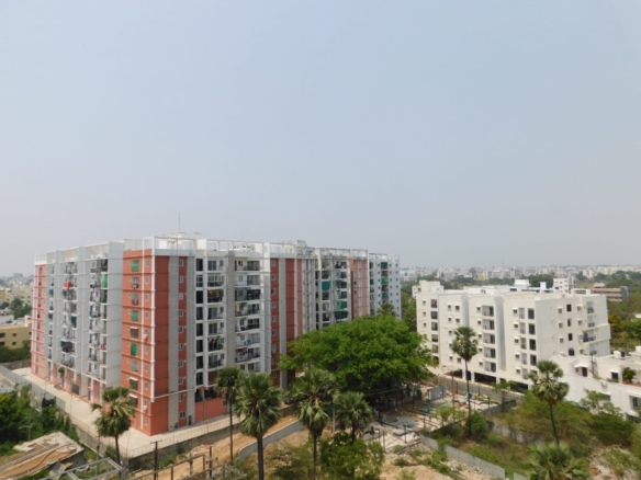 3BHK Flat for Sale in Janapriya Lakefront – East Facing with Lake View, Prime Location