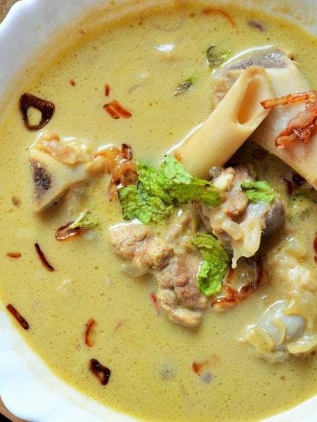 Hyderabad’s Iconic Marag – A Spicy Mutton Delight