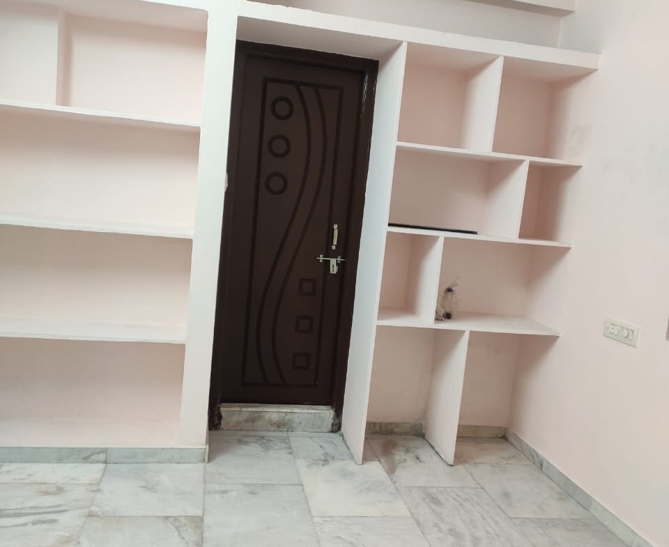 Exclusive 2BHK Flat for Sale near Mettuguda Metro Station Secunderabad