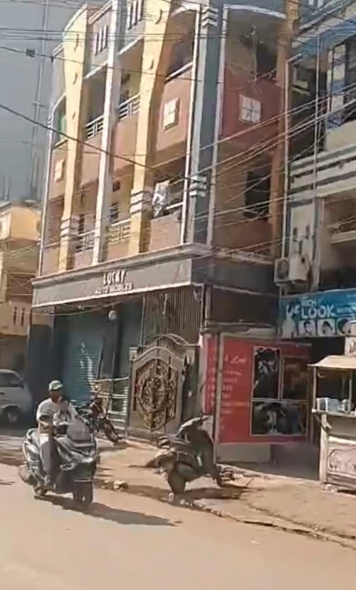 Exclusive Commercial Showroom for Sale at Tolichowki X Road Near Limra Food Court