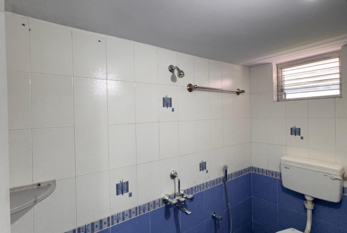 v Exclusive North West Corner Independent House for Sale in Padma Rao Colony – 1.55 Cr, 204 Sq Yds