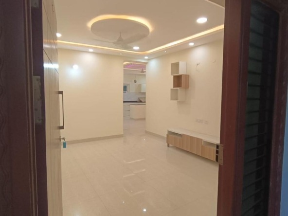 Premium 2BHK Flat for Sale in Kokapet – RR Signature | Gated Community with Amenities