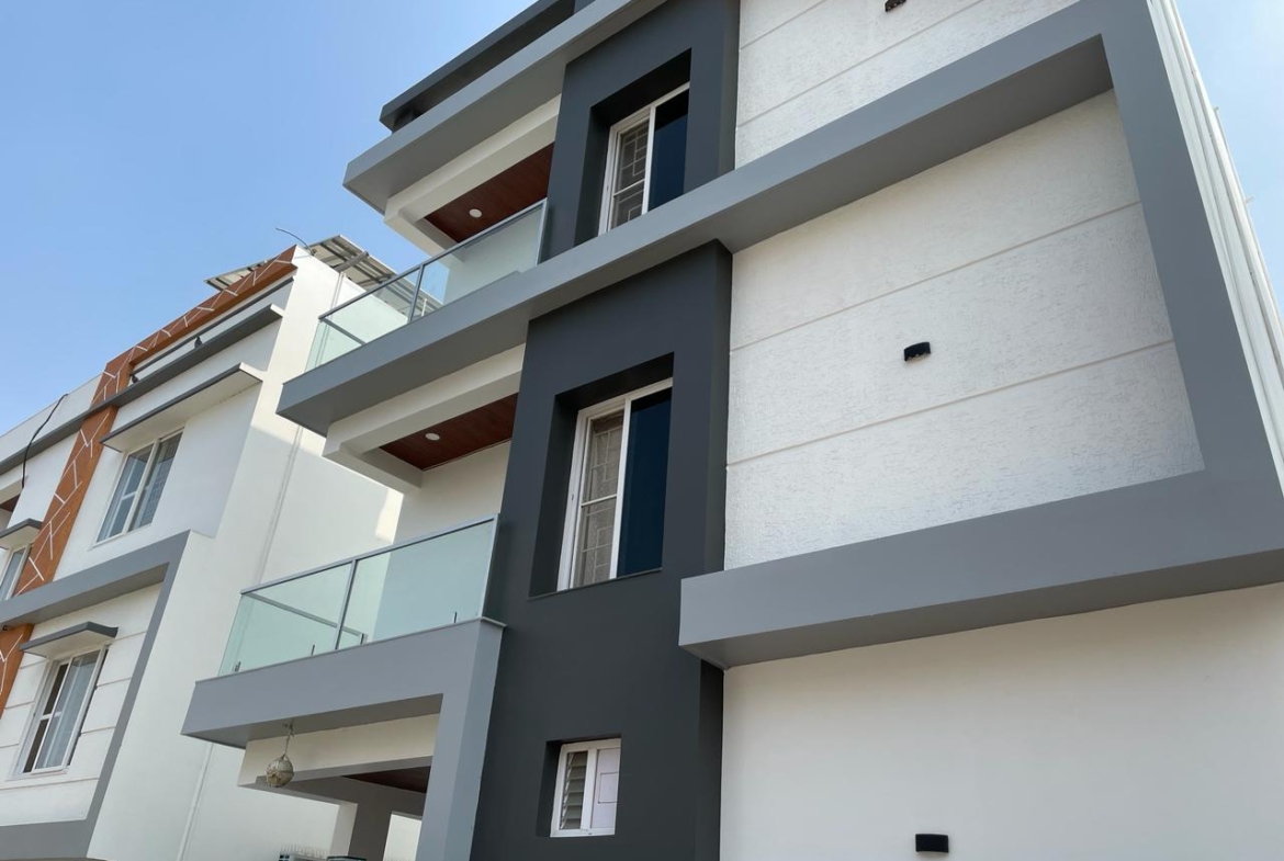 Luxury 4 BHK Villa in AS Rao Nagar with Home Theatre | East-Facing Triplex