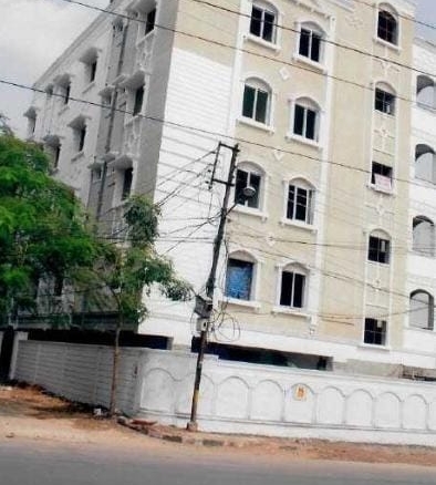 Independent G+4 Building for Sale in Yellareddyguda – South Facing 500 Sq.Yds Commercial Property on Main Road