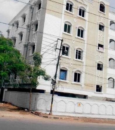 Independent G+4 Building for Sale in Yellareddyguda – South Facing 500 Sq.Yds Commercial Property on Main Road