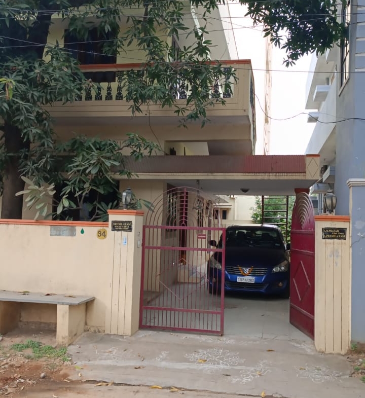 4BHK Duplex Villa in Doctors Colony Hyderabad | 2200 Sft | 300 Sq. Yds | For Sale