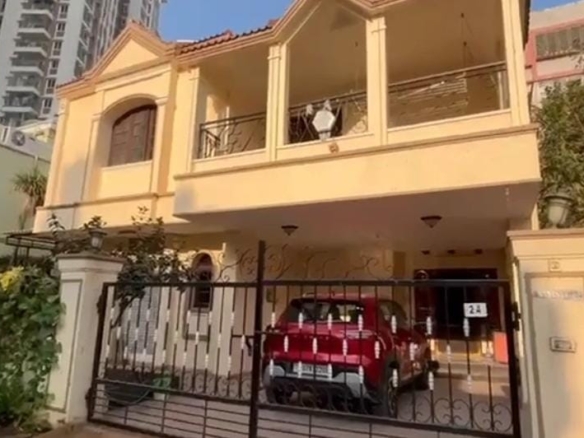 Luxury Villa for Sale in Kondapur Hyderabad | Lahari Homes | 4 BHK East Facing