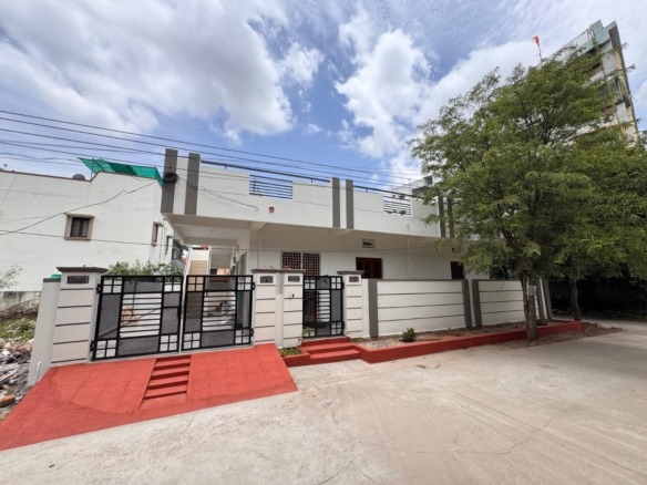 Exclusive North West Corner Independent House for Sale in Padma Rao Colony – 1.55 Cr, 204 Sq Yds