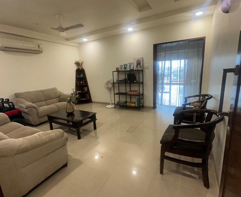 Fully Furnished Flat in Jubilee Hills, Hyderabad8