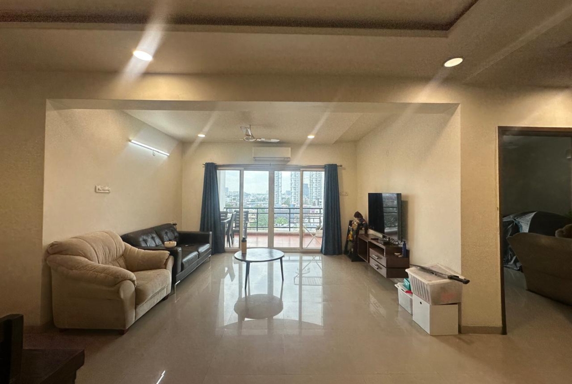 Fully Furnished Flat in Jubilee Hills, Hyderabad8