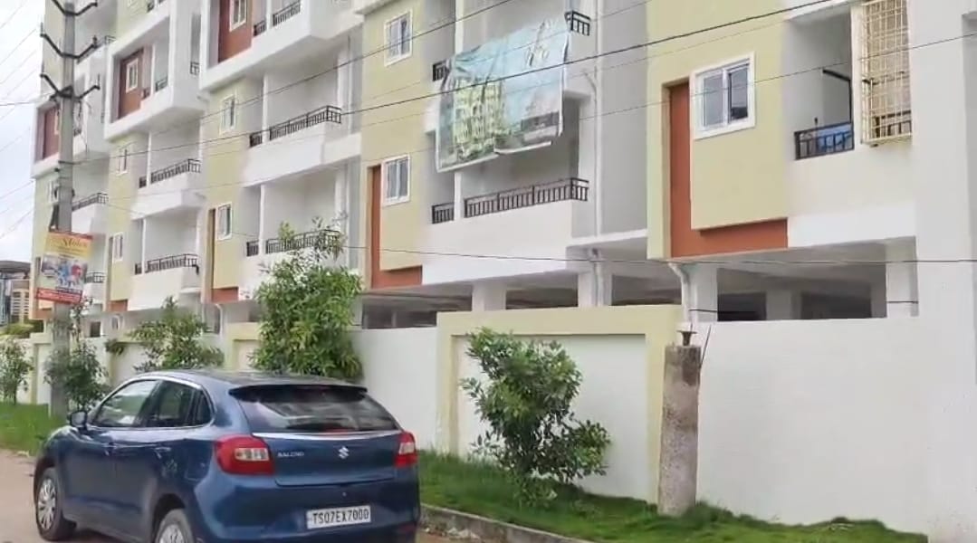 Ready to Move Apartments in Isnapur12