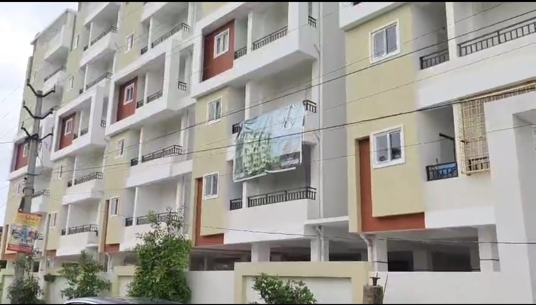 Ready to Move Apartments in Isnapur12